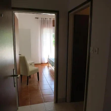 Apartment Mico Banjol